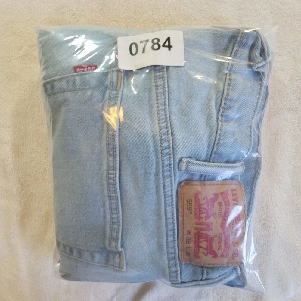 Levi's 559 Relaxed Straight Jeans Mens 38x30 Light Wash Denim Classic Fit